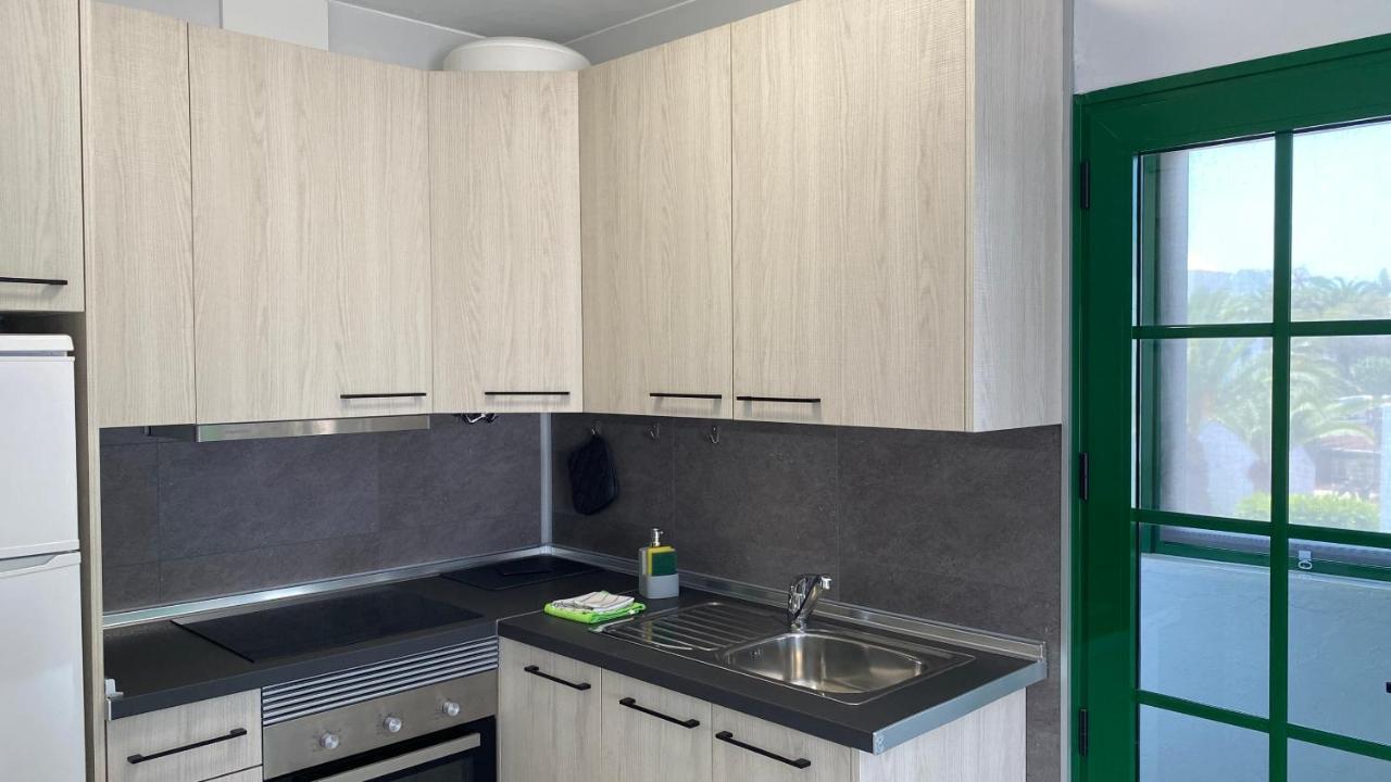 Apartamento "La Dulce Vida" Appartement Playa Blanca  Buitenkant foto
